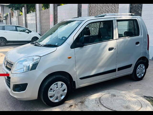 Used Maruti Suzuki Wagon R 1.0 [2014-2019] LXI CNG in Kanpur