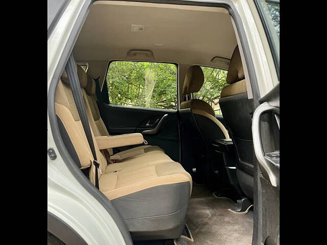 Used Mahindra XUV500 W7 [2018-2020] in Delhi