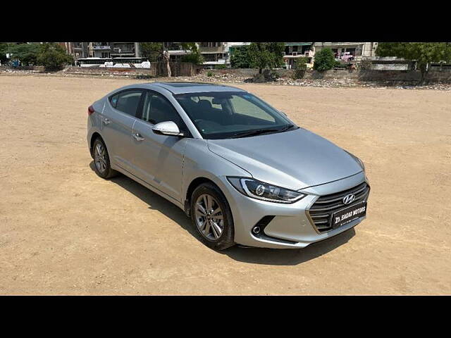 Used Hyundai Elantra SX 2.0 AT in Delhi