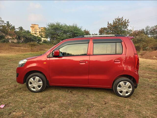 Used Maruti Suzuki Wagon R 1.0 [2014-2019] VXI AMT in Kolhapur