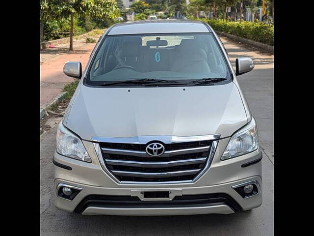 Used 2013 Toyota Innova in Pune