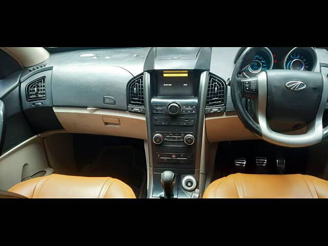 Used Mahindra XUV500 [2015-2018] W10 1.99 in Kolkata