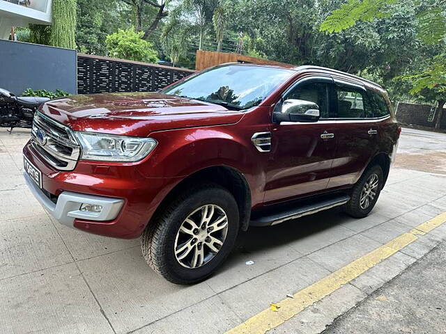 Used Ford Endeavour [2016-2019] Titanium 3.2 4x4 AT in Hyderabad