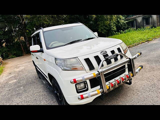 Used Mahindra TUV300 [2015-2019] T8 in Kolkata