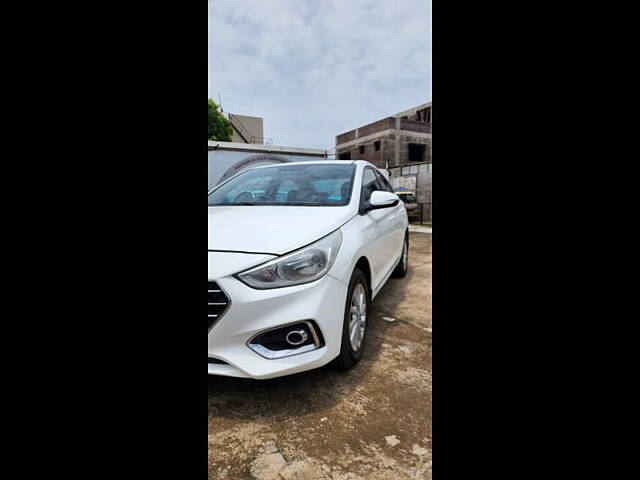 Used Hyundai Verna [2017-2020] EX 1.6 VTVT AT [2017-2018] in Ahmedabad