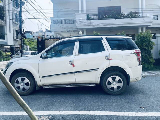 Used Mahindra XUV500 [2015-2018] W4 1.99 in Varanasi