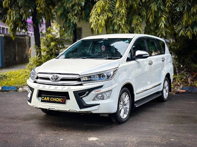 Used Toyota Innova Crysta [2016-2020] 2.8 ZX AT 7 STR [2016-2020] in Kolkata