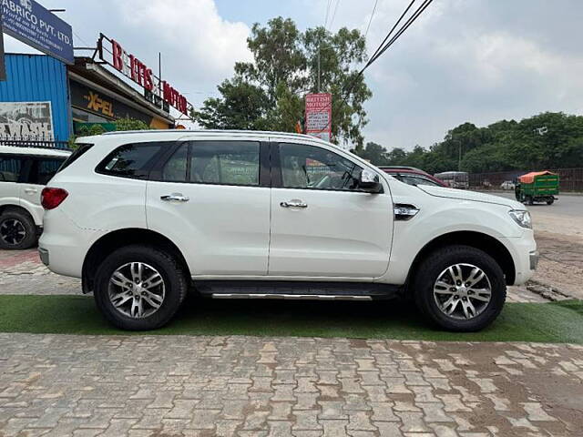 Used Ford Endeavour [2016-2019] Titanium 3.2 4x4 AT in Gurgaon