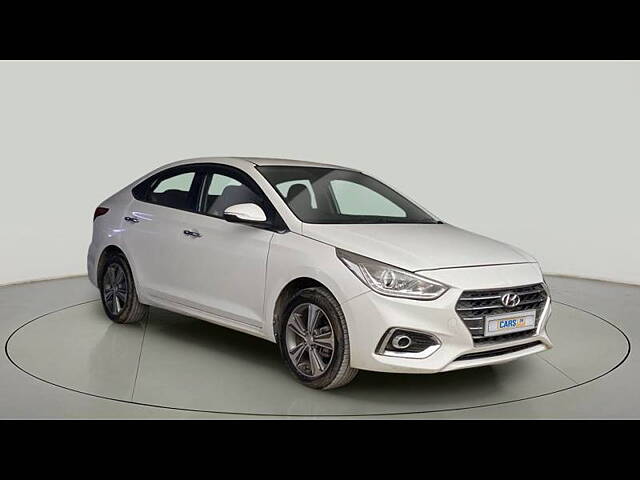 Used 2019 Hyundai Verna in Delhi