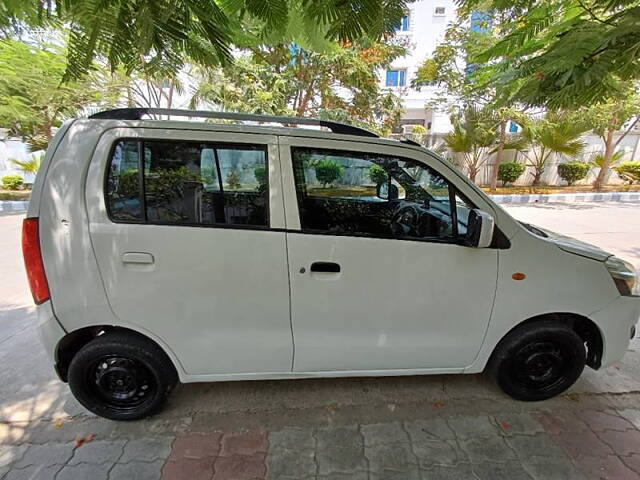 Used Maruti Suzuki Wagon R 1.0 [2014-2019] VXI AMT in Lucknow