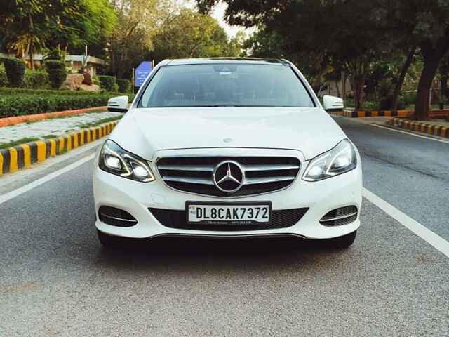 Buy White Pre Owned Mercedes Benz E Class, E-220D Exlcusive In Delhi