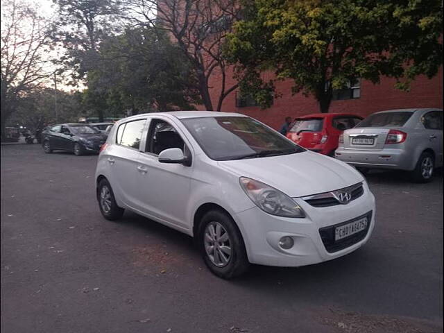 Used 2011 Hyundai i20 in Chandigarh