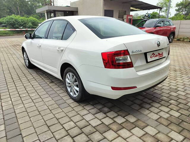 Used Skoda Octavia [2013-2015] Ambition 2.0 TDI AT in Nashik