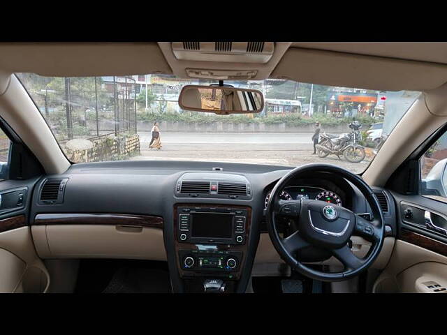 Used Skoda Laura Elegance 2.0 TDI CR AT in Pune