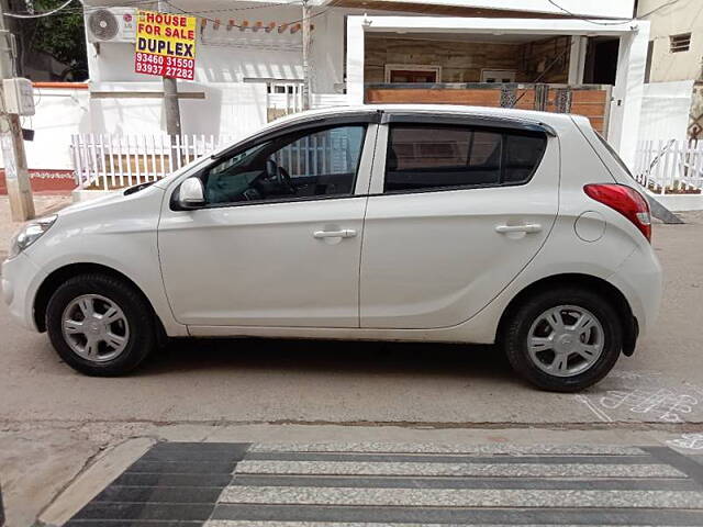 Used Hyundai i20 [2010-2012] Sportz 1.4 CRDI in Hyderabad