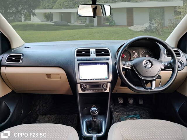 Used Volkswagen Polo [2014-2015] Highline1.2L (P) in Delhi