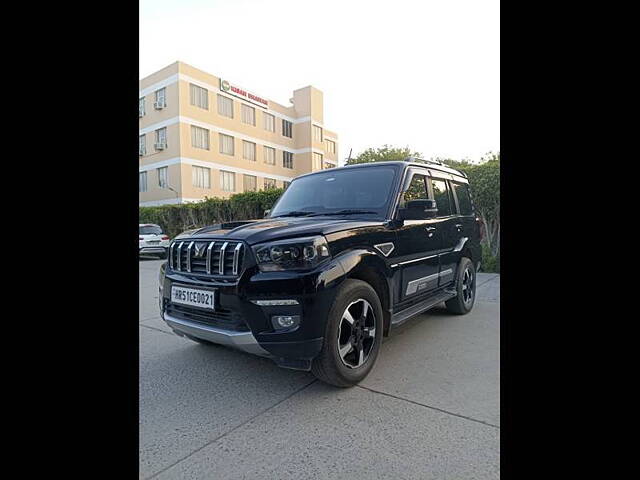 Used Mahindra Scorpio S11 MT 7S CC in Faridabad