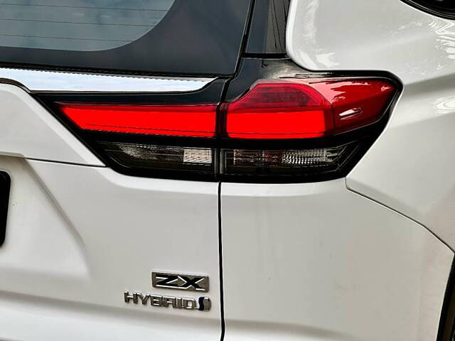 Used Toyota Innova Hycross ZX (O) Hybrid 7 STR in Surat