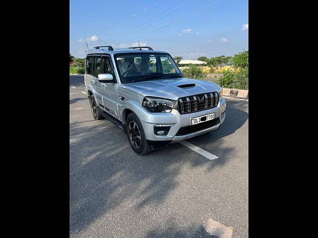 Used Mahindra Scorpio S11 MT 7S CC in Delhi