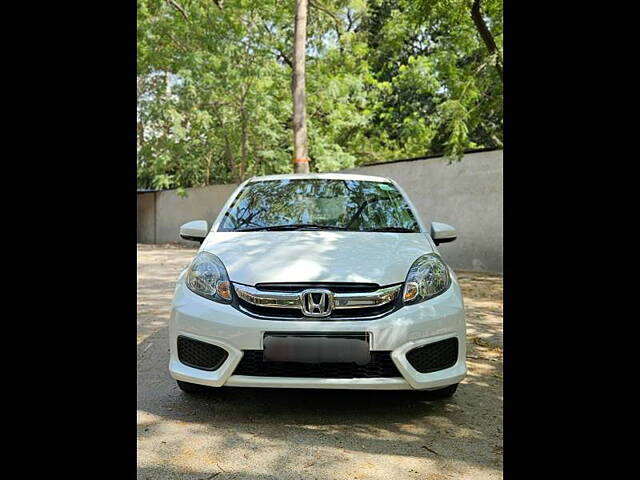 Used 2017 Honda Amaze in Delhi