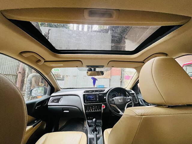 Used Honda City 4th Generation ZX Petrol [2019-2019] in Mumbai