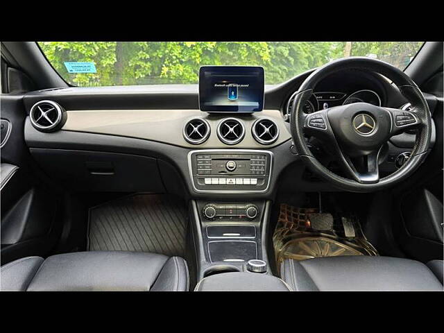 Used Mercedes-Benz CLA [2015-2016] 200 Petrol Sport  (CBU) in Delhi