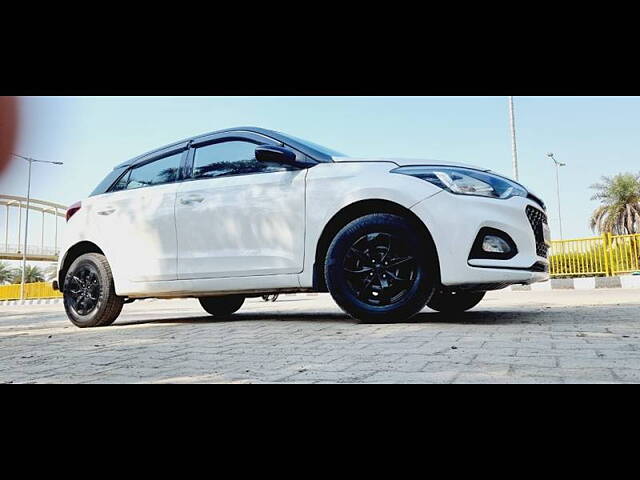 Used Hyundai Elite i20 [2019-2020] Sportz Plus 1.4 CRDi Dual Tone in Lucknow