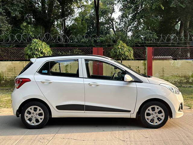 Used Hyundai Grand i10 Sportz (O) 1.2 Kappa VTVT [2017-2018] in Kanpur