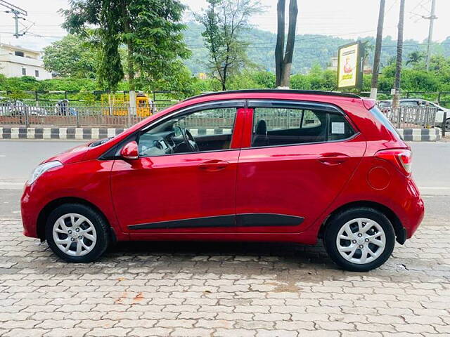 Used Hyundai Grand i10 Sportz (O) 1.2 Kappa VTVT [2017-2018] in Guwahati