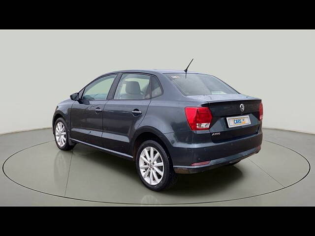 Used Volkswagen Ameo Highline Plus 1.0L (P) 16 Alloy in Rajkot