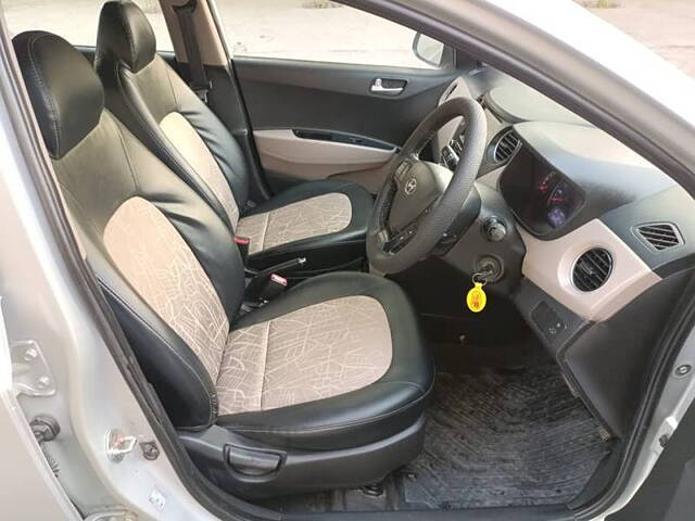 Used Hyundai Grand i10 Sportz (O) AT 1.2 Kappa VTVT [2017-2018] in Delhi