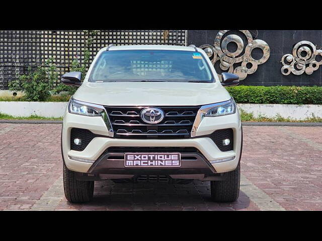 Used Toyota Fortuner 4X4 AT 2.8 Diesel in Lucknow