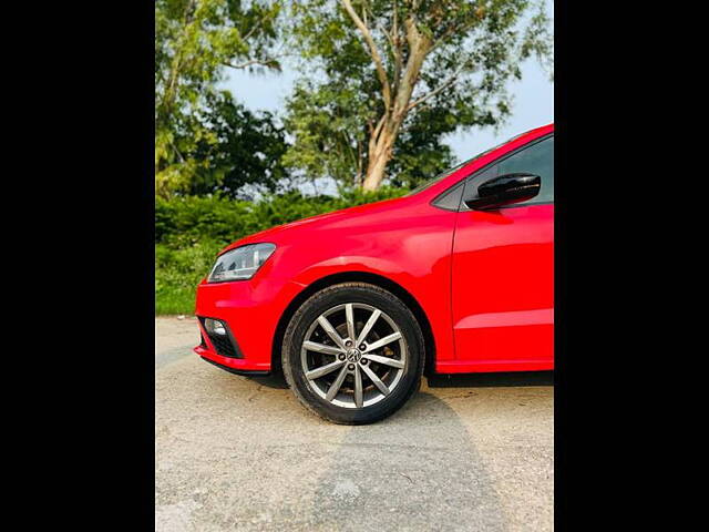 Used Volkswagen Polo Highline Plus 1.0L TSI in Delhi