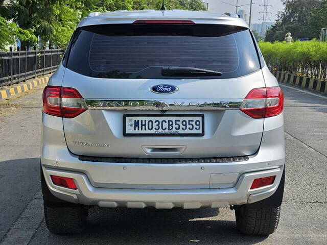 Used Ford Endeavour [2016-2019] Titanium 2.2 4x2 AT [2016-2018] in Mumbai