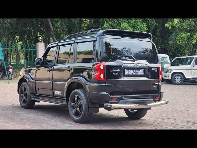 Used Mahindra Scorpio S11 MT 7S in Lucknow