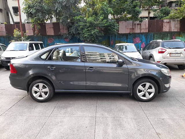 Used Skoda Rapid Style 1.6 MPI AT in Mumbai