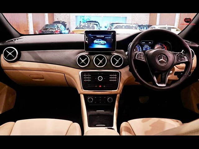 Used Mercedes-Benz CLA 200 CDI Sport in Delhi