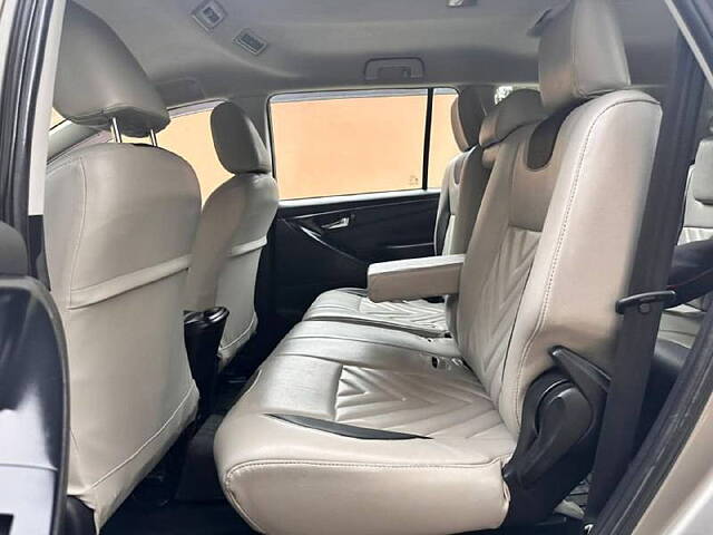 Used Toyota Innova Crysta [2016-2020] 2.8 GX AT 8 STR [2016-2020] in Mumbai