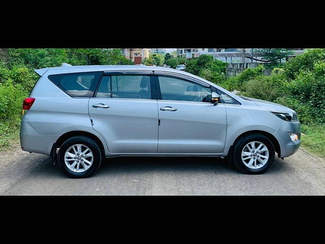 Used Toyota Innova Crysta [2016-2020] 2.4 V Diesel in Nashik