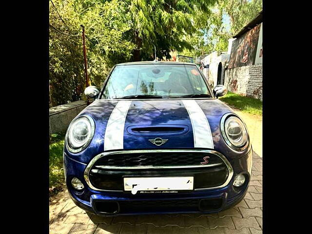 Used MINI Cooper Convertible S in Delhi