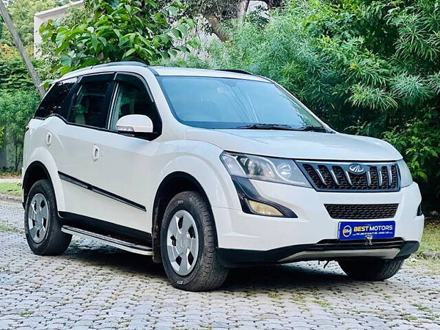 Used Mahindra XUV500 [2015-2018] W6 in Ahmedabad