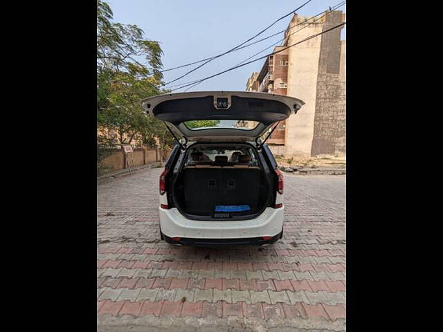 Used Mahindra XUV500 W11 in Delhi