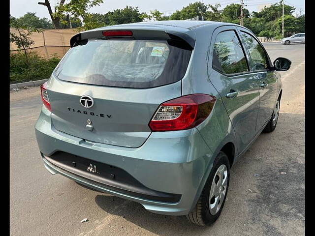 Used Tata Tiago EV XT Medium Range in Ahmedabad