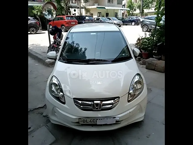 Used 2015 Honda Amaze in Noida