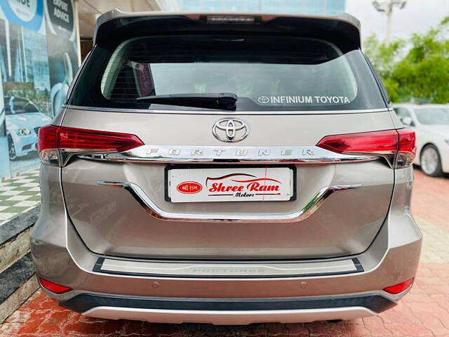 Used Toyota Fortuner [2016-2021] 2.8 4x2 AT [2016-2020] in Ahmedabad