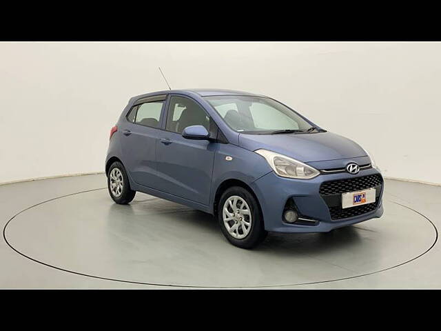 Used 2017 Hyundai Grand i10 in Delhi