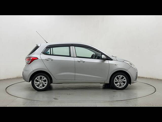 Used Hyundai Grand i10 [2013-2017] Sportz 1.2 Kappa VTVT [2016-2017] in Mumbai