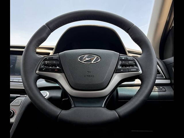 Used Hyundai Elantra SX 2.0 AT in Delhi