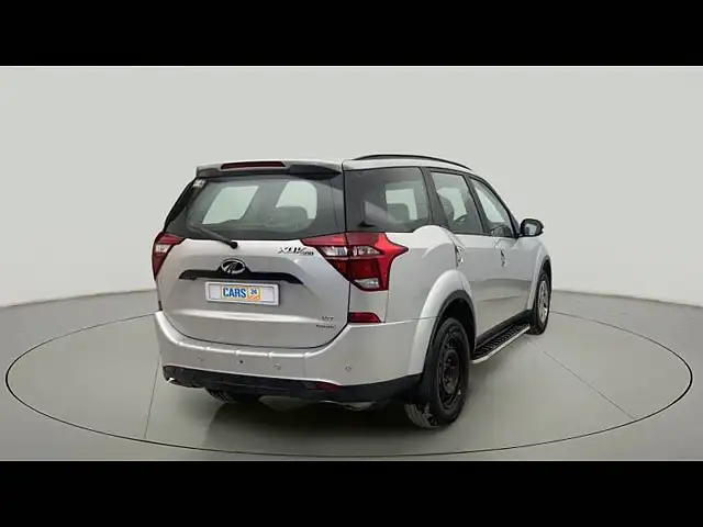 Used Mahindra XUV500 W7 AT [2018-2020] in Delhi