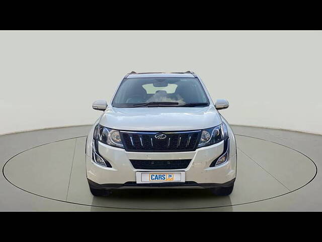 Used Mahindra XUV500 W9 [2018-2020] in Lucknow